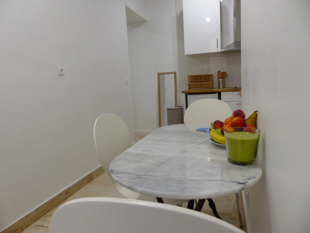 باريس Rue Turgot Apartment المظهر الخارجي الصورة